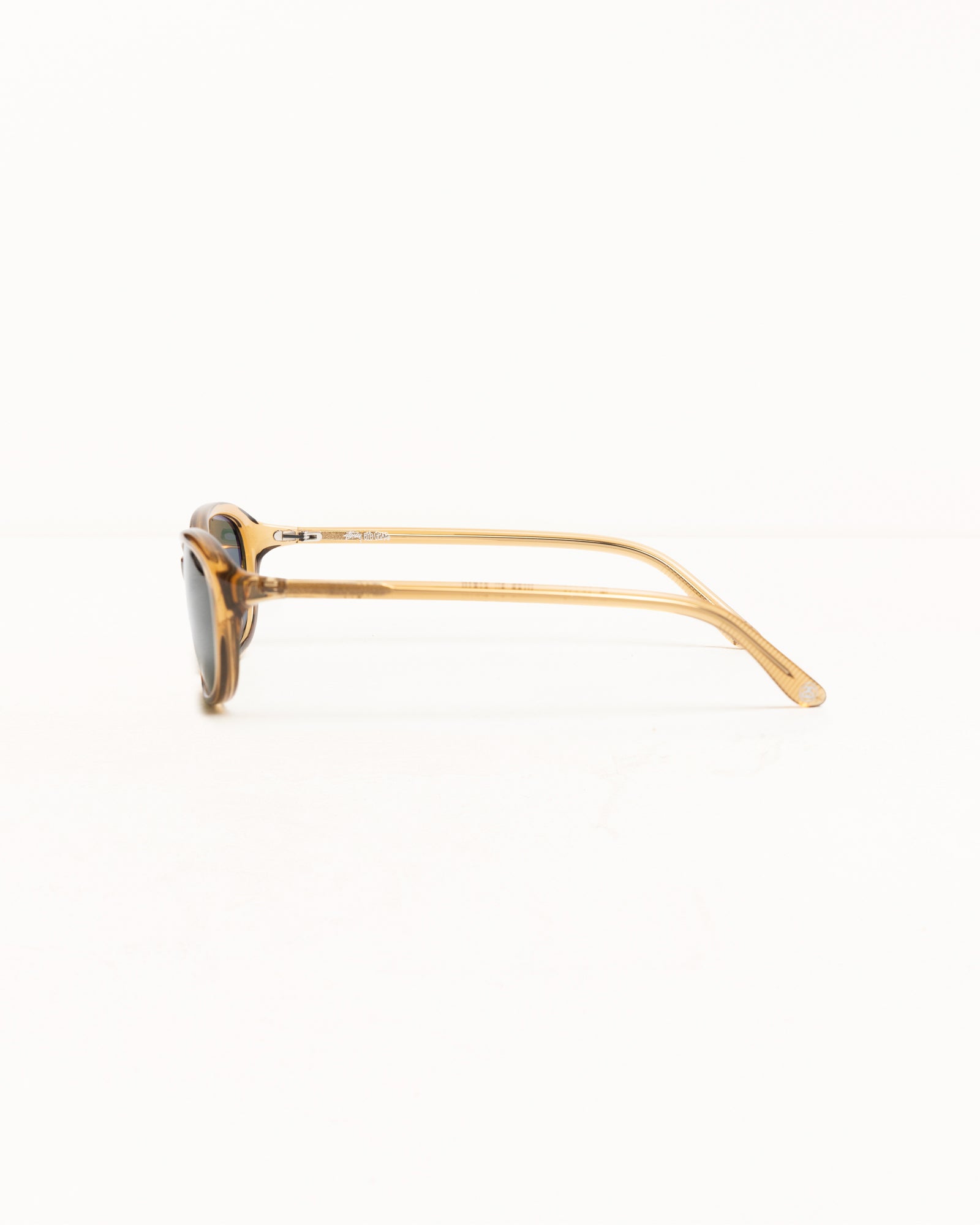 Eli Sunglasses – Honey/Dark Green Lens | Eyegear | Stüssy