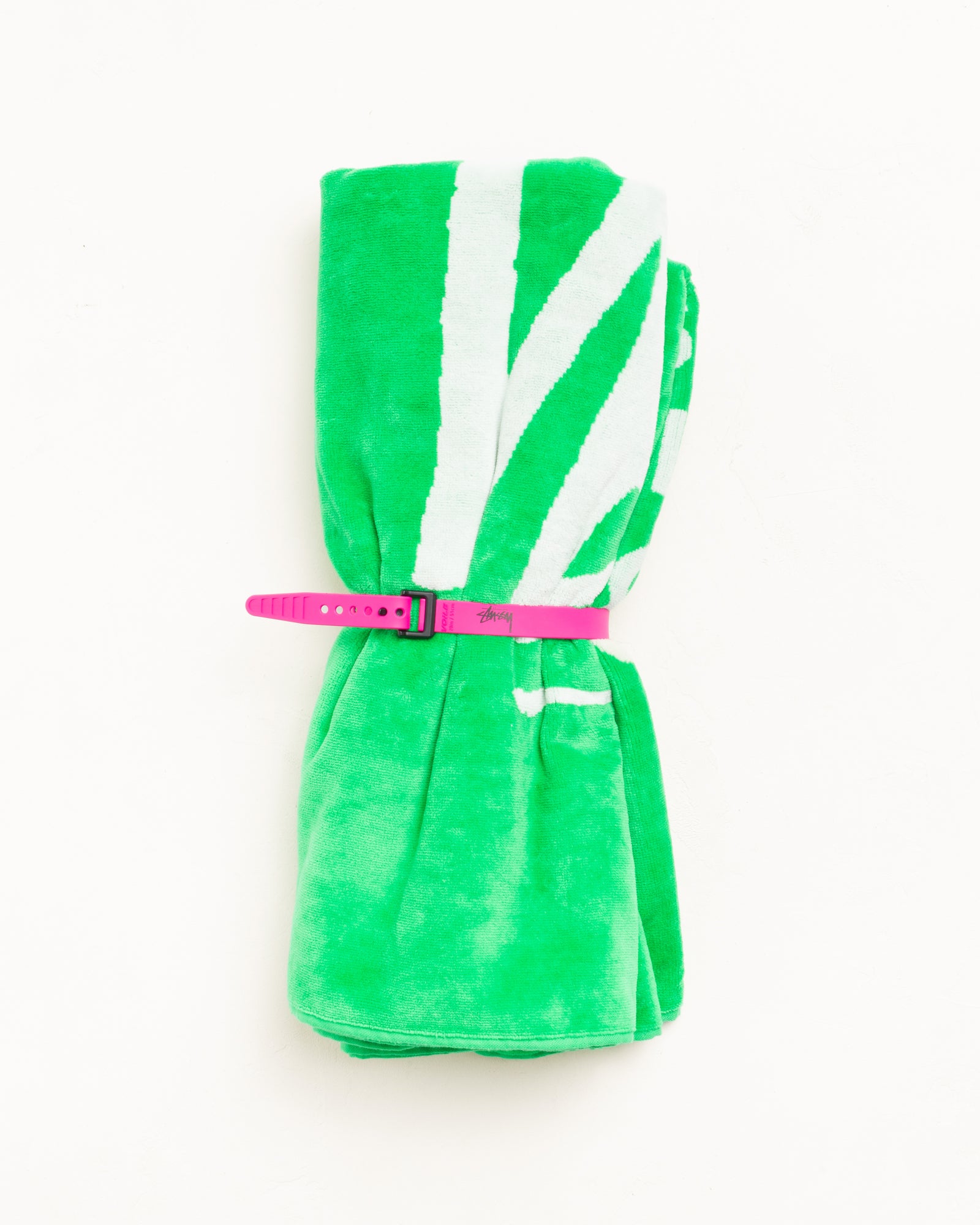 Accessories | Bags, Socks, Belts & More | Stüssy