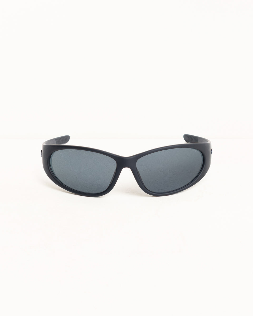 Adrian Sunglasses Unisex In Matte Rubber/black/black Lens