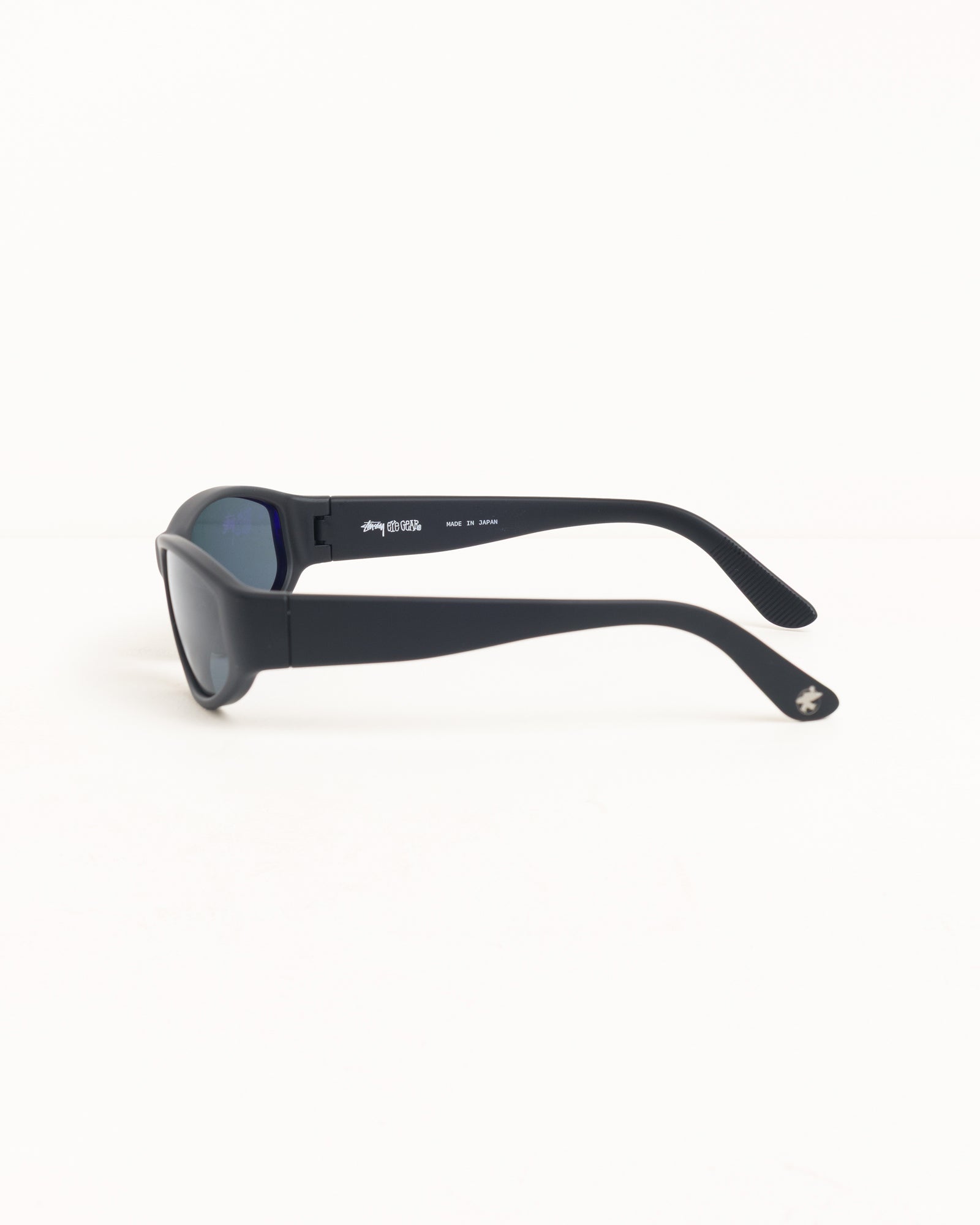 Leslie Sunglasses - Matte Black/Black Lens | Eyegear | Stüssy