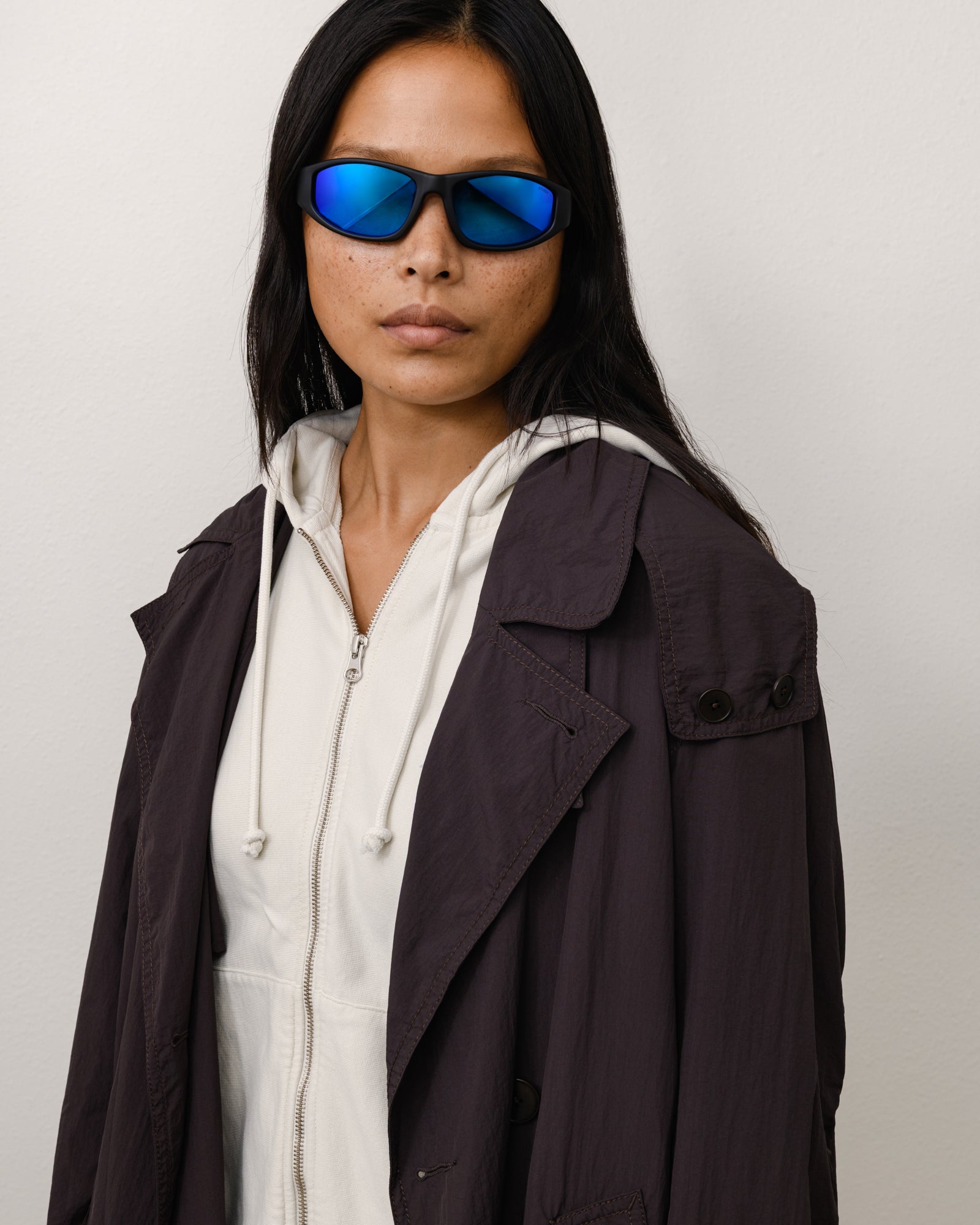 Leslie Sunglasses - Matte Black Rubber/Blue Mirror Lens | Eyegear