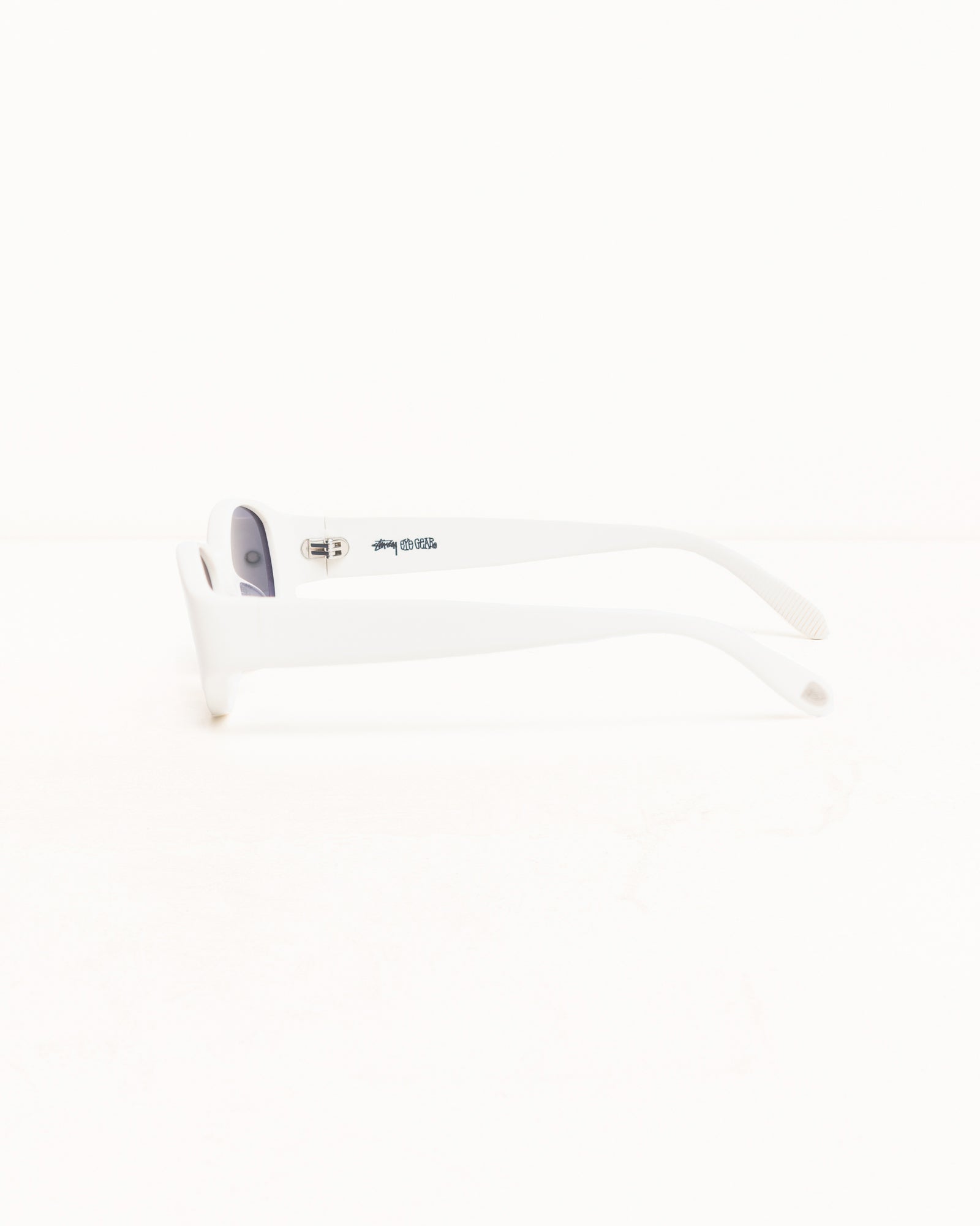 Roman Sunglasses – Bone/Black Lens | Eyegear | Stüssy