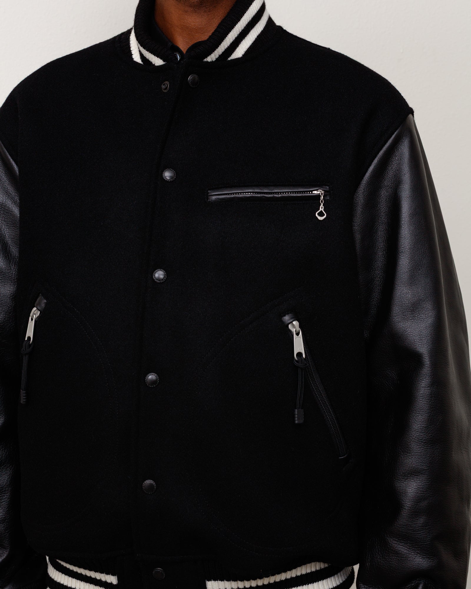 Junya Varsity Jacket – Black | Outerwear | Stüssy