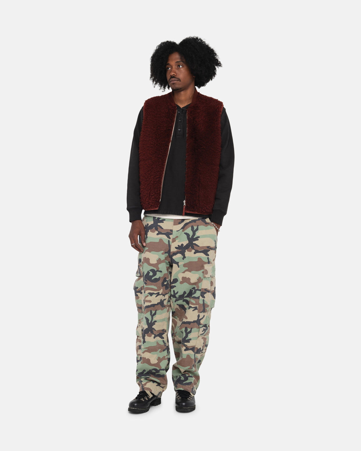 Reversible Shearling Workgear Vest in burgundy – Stüssy